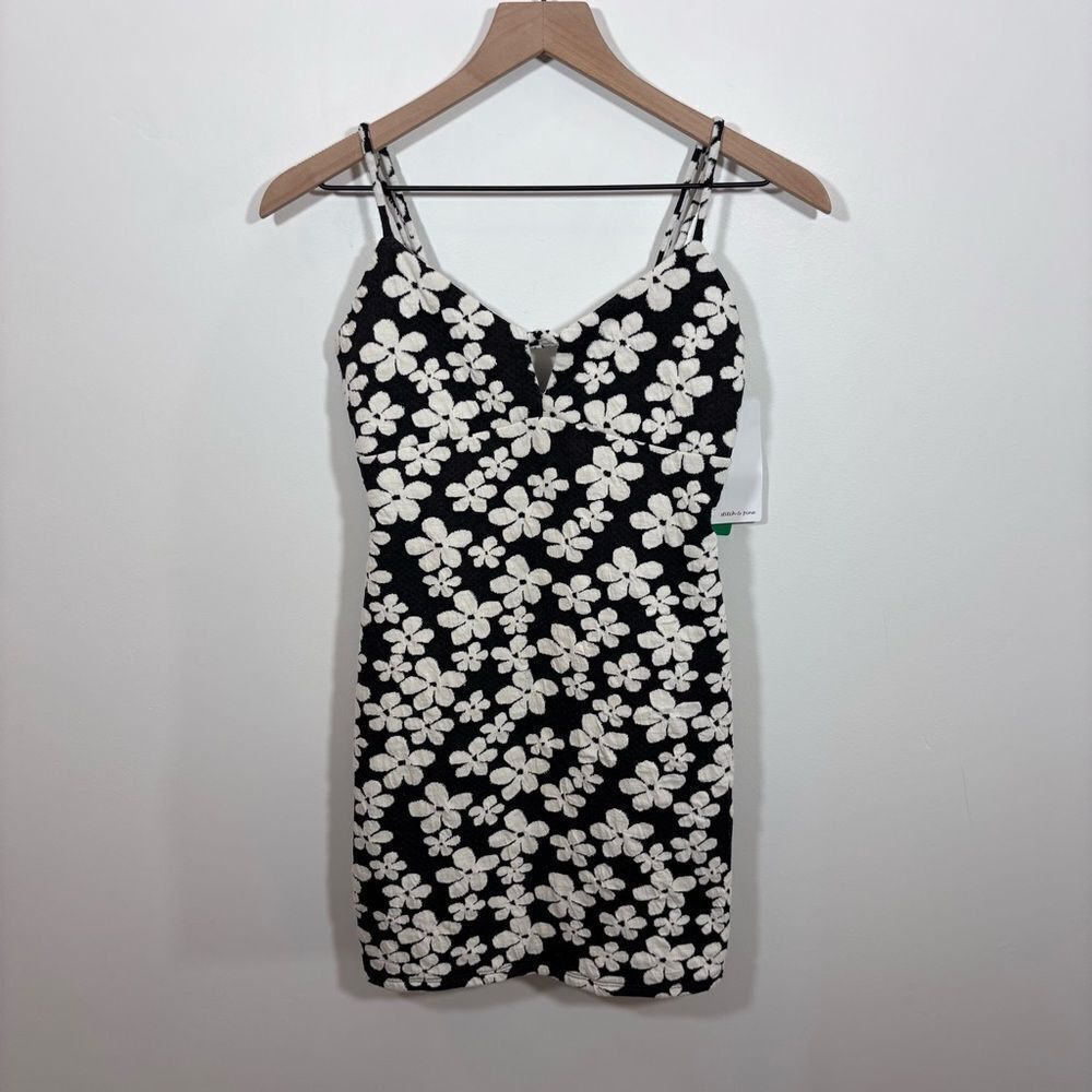 Stitch & Pine Fred Meyer Ebony/Fresh White Floral Dress NEW Size XS